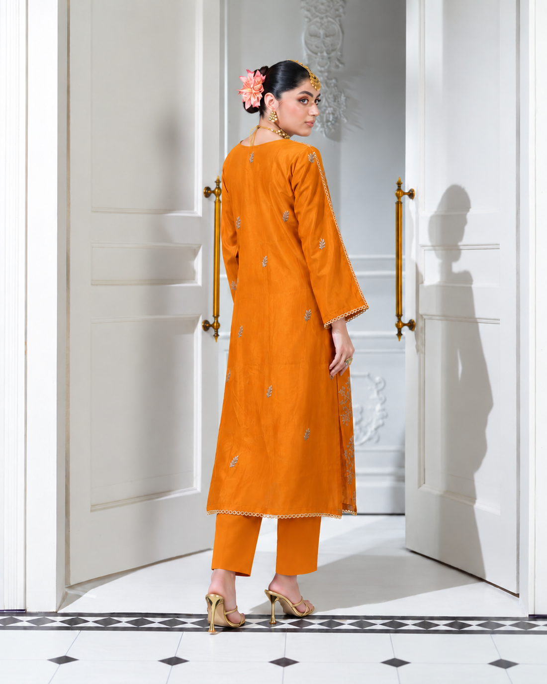 MUSTARD WITH SKIN EMBROIDERED 2PC